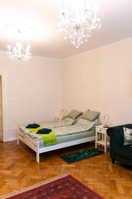 Kalvin Apartman *